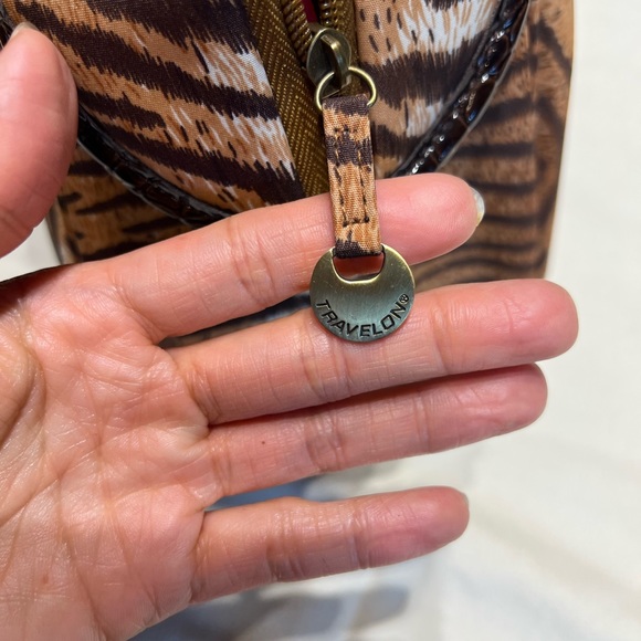 TRAVELON BAG - Picture 6 of 11